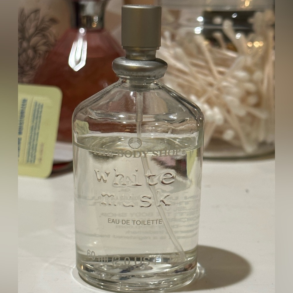 The body shop white musk perfume discontinued